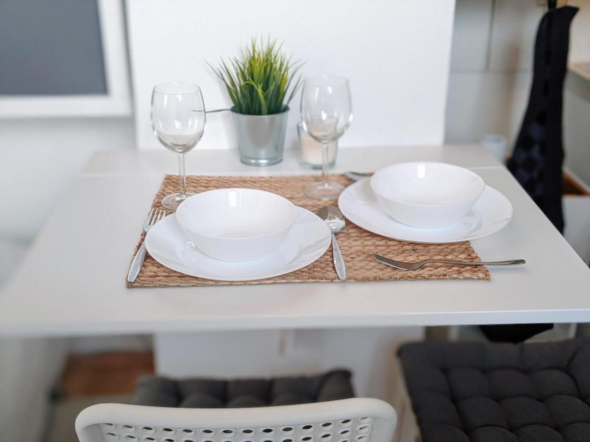 Lenastay L Tiny Apartment - Innenstadt Kaiserslautern Ngoại thất bức ảnh