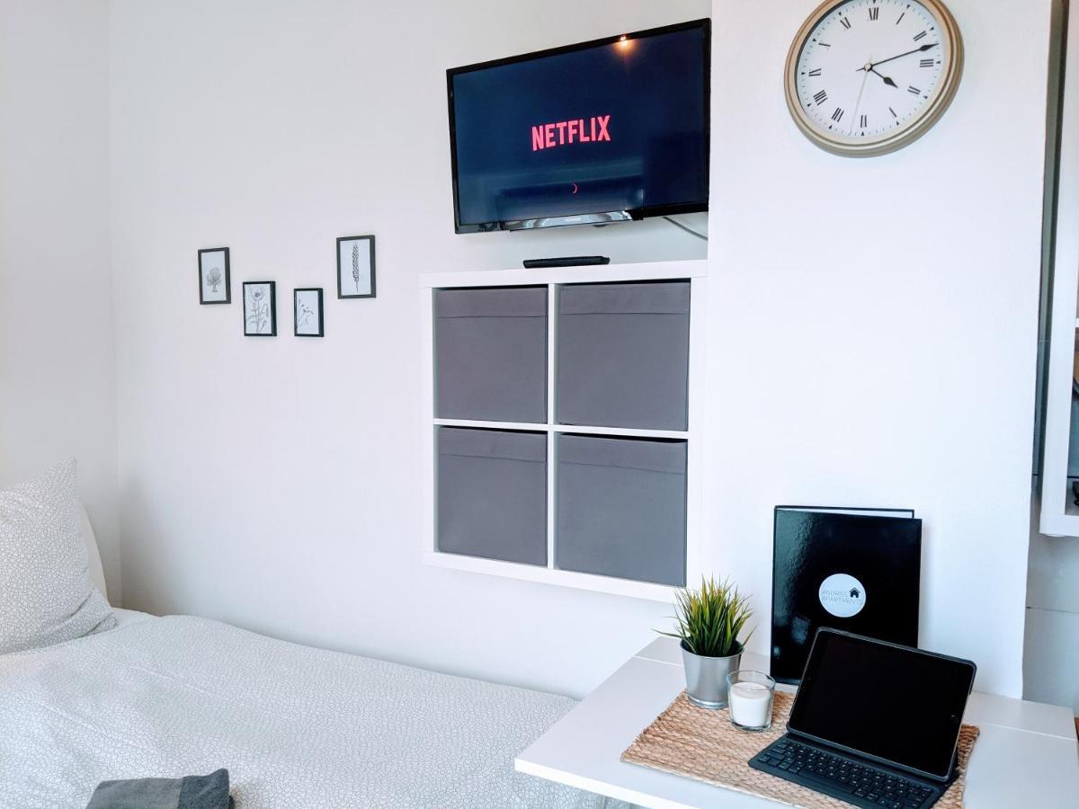 Lenastay L Tiny Apartment - Innenstadt Kaiserslautern Ngoại thất bức ảnh