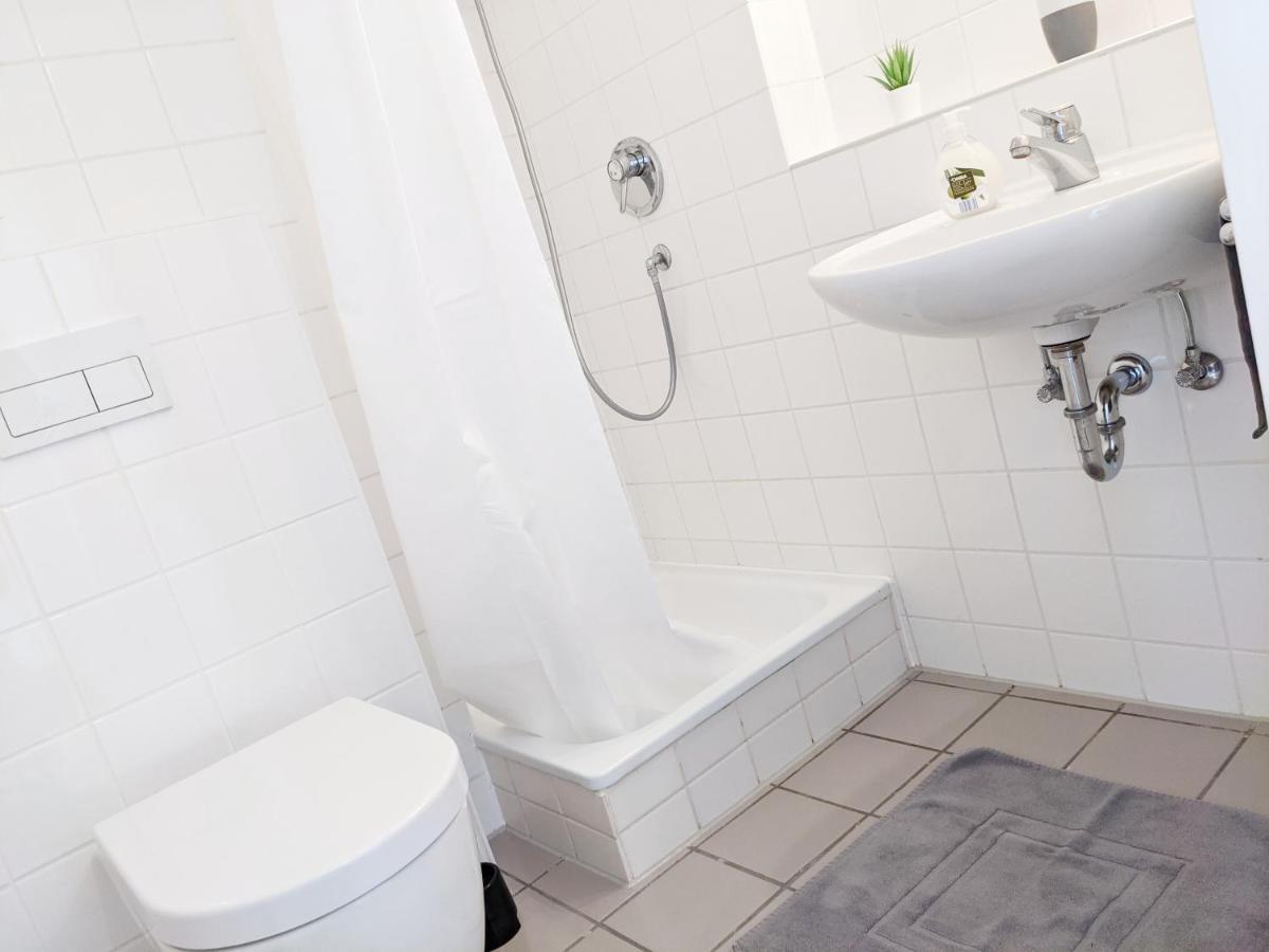 Lenastay L Tiny Apartment - Innenstadt Kaiserslautern Ngoại thất bức ảnh